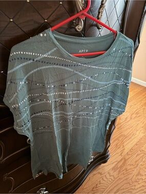 Apt. 9 Teal Green Short-Sleeve Wave Dot Top size large